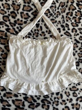 ♡ White Ruffled Tube Top With Pearls And Bow